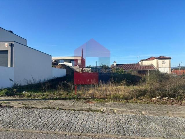 Moradia, Vila Verde e Barbudo