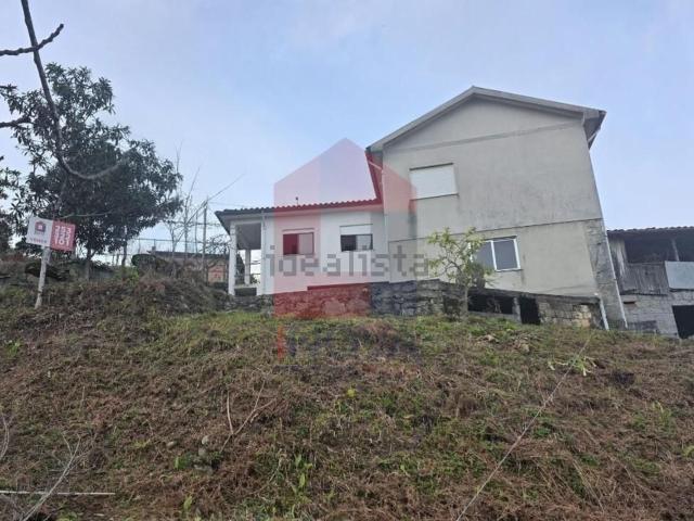 Moradia, Vila Verde e Barbudo