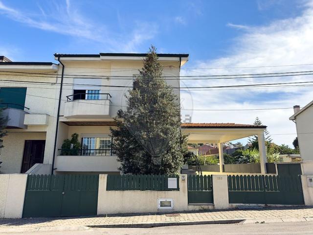 Moradia, Vilar de Andorinho