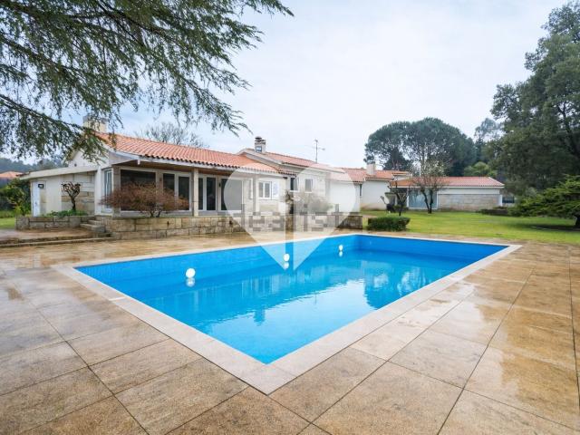 Moradia, Vilar de Pinheiro