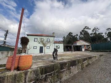 Moradia, Vilar de Pinheiro