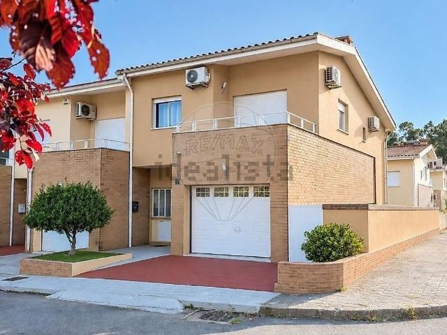Moradia, Vilarinho das Cambas