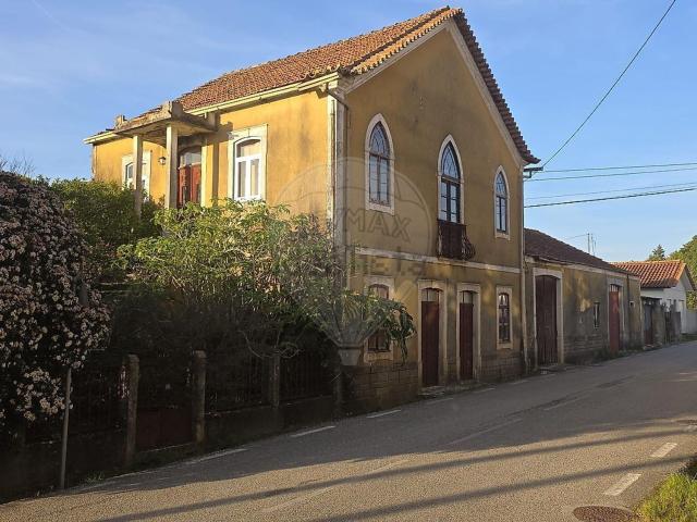 Moradia, Vilarinho do Bairro