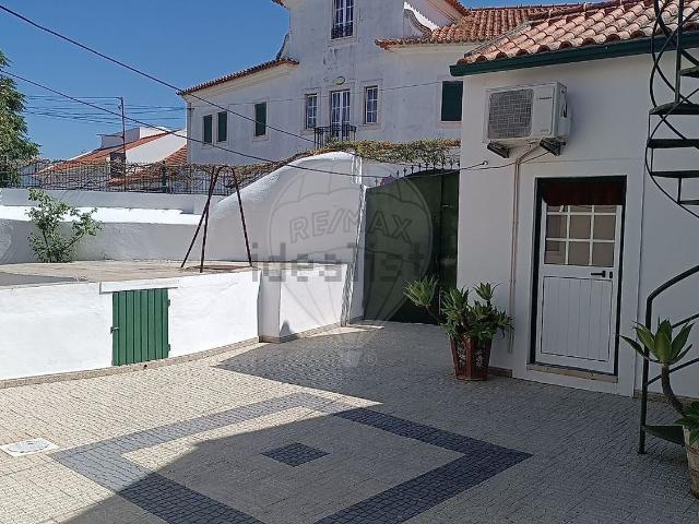 Moradia, Zibreira