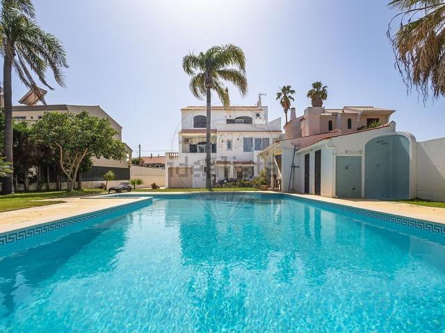 Moradia, Zona Nordeste, Quarteira