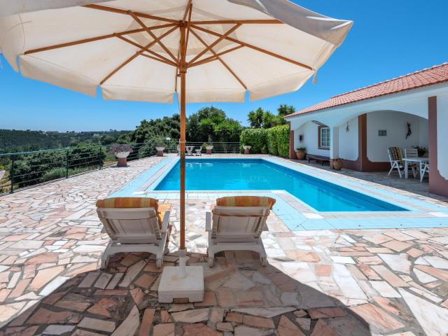Moradia 170m² Usseira