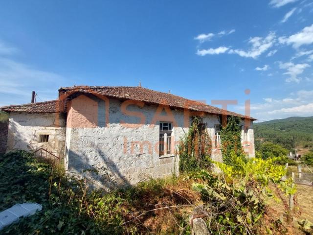 Moradia 200m2 Para Restauro