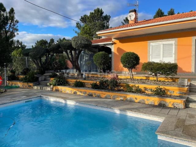Moradia 218m² Candemil e Gondar