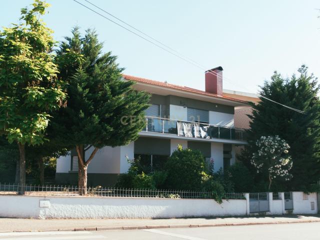 Moradia 3 Quartos