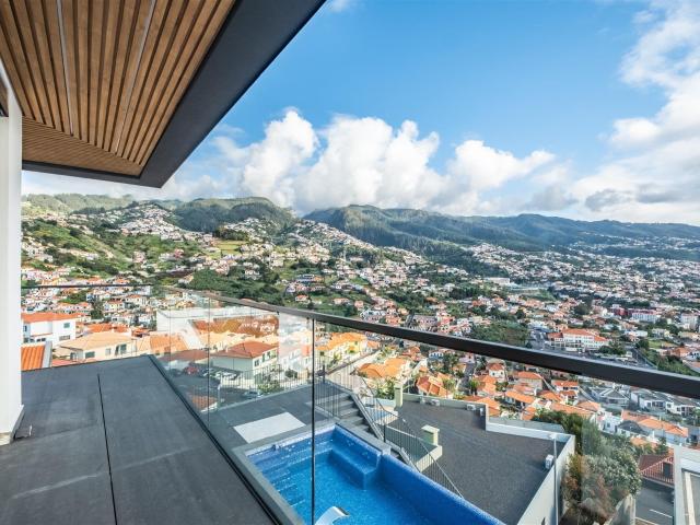 Moradia, 3 quartos, Funchal, Santo António m² Santo António Funchal
