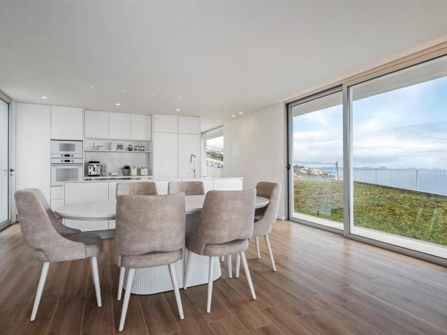 Moradia, 3 quartos, Santa Cruz, Caniço 272m² Caniço