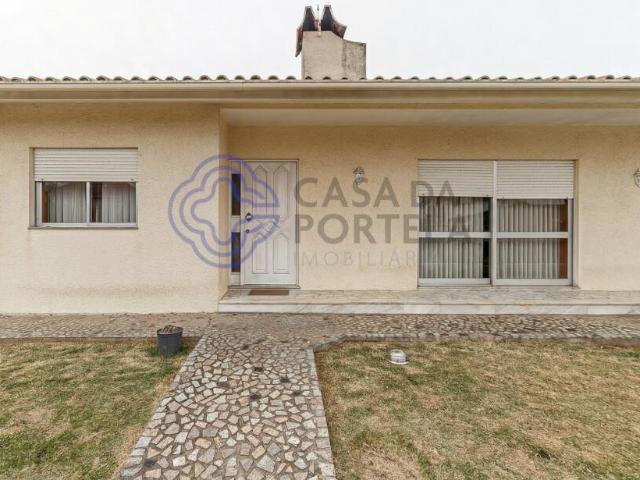 Moradia 4 frentes em Sanfins Santa maria da Feira 163m² Santa Maria De Lamas