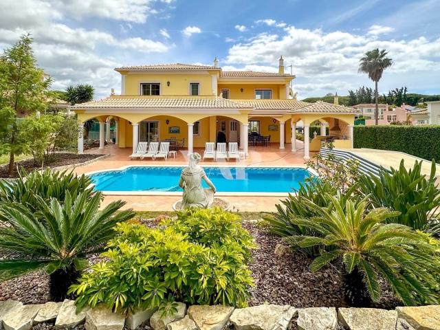 Moradia 4 quartos com piscina e jardim, Fonte Santa Quarteira