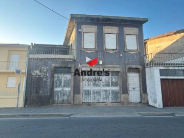 Moradia/Armazém p/ Reabilitação | Indústria e/ou Habitação | Milheirós | Maia