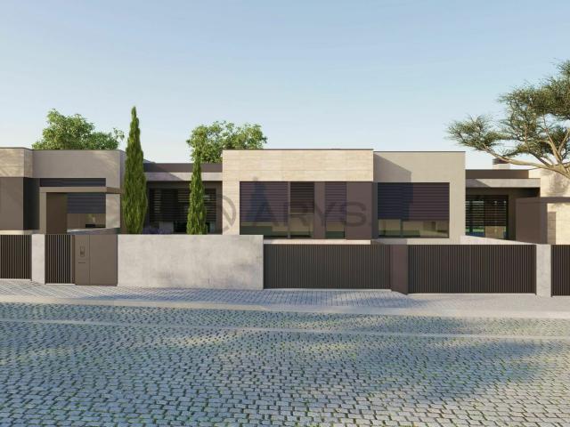 Moradias térreas, junto ao Regimento de Infantaria Parque das 7 Fontes Braga