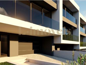 MORADIAS A. CUNHA RESIDENCE