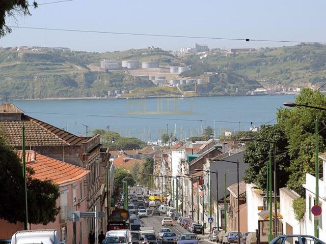 Moradias com rentabilidade na Ajuda, Lisboa