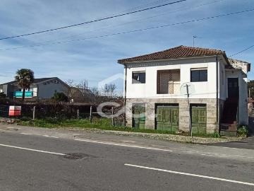 Moradias em Medelo Fafe