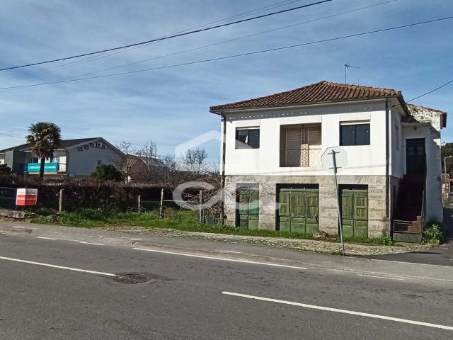Moradias em Medelo Fafe
