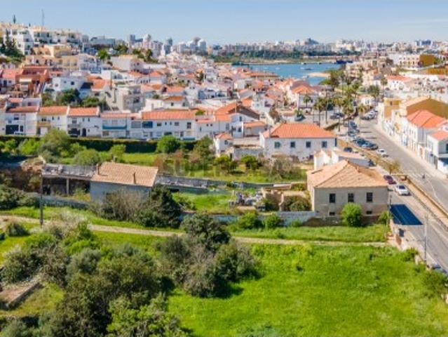 Moradias para Reabilitar no centro de Ferragudo Projeto Aprovado