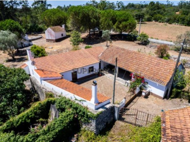 MORADIA/QUINTA EM ALCOBAÇA, LAGOA DO CÃO