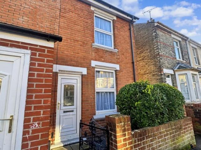 Morant Road, Colchester CO1, 3 bed property to rent, £1,450 pcm | PrimeLocation