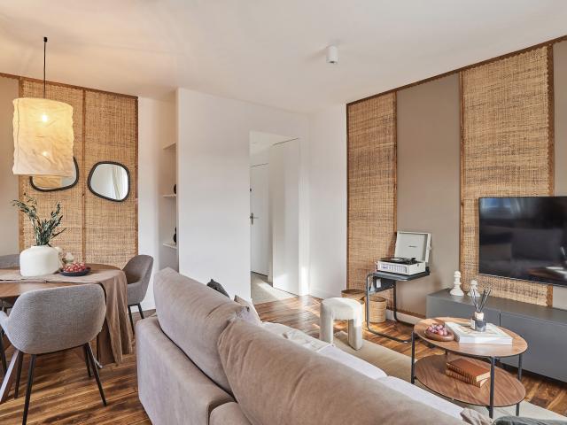 Moravi 1 bedroom in Ternes