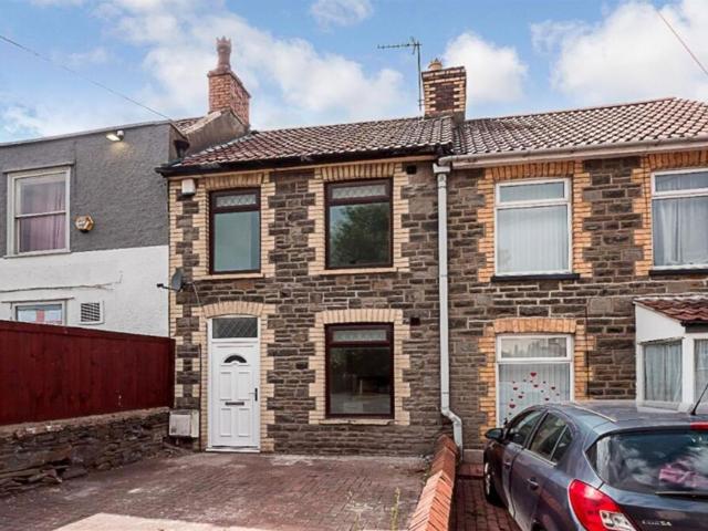 Moravian Road, Bristol BS15, 3 bed shared accommodation to rent, £1,750 pcm | PrimeLocation