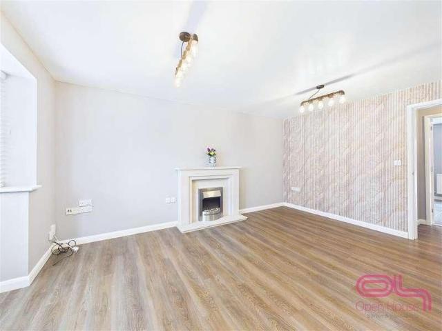 Moray Close, Swadlincote, DE11