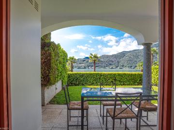 MORCOTE – PICCOLO GIOIELLO FRONTE LAGO IT/DE/ENG