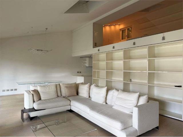 Morcote, Splendido appartamento di 2,5 locali con piscina e accesso al