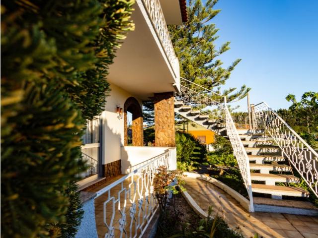 Moradia T5 de Excelência em Lavos Figueira da Foz | Espaço, Privacidade e Potencial Único