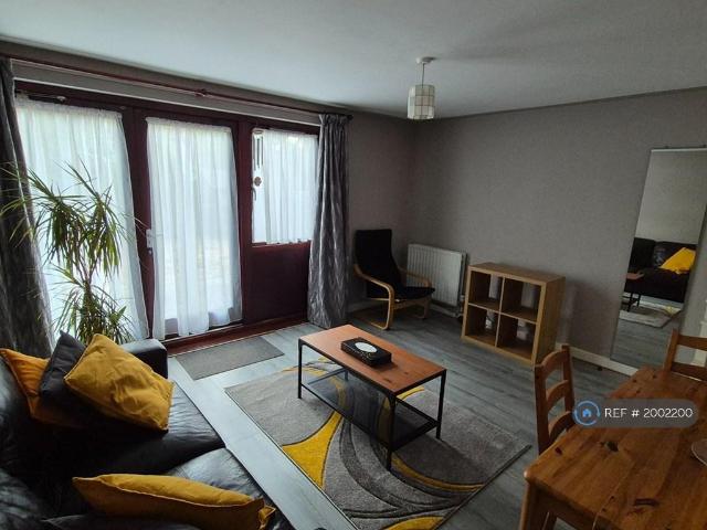 Mordaunt Road, London, NW10 1 bed flat to rent £1,575 pcm £363 pw