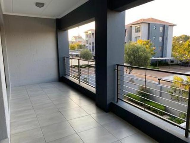 morden 1 bedroom 1 bathroom on the m.