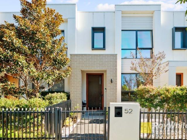 Morden Stylish Torrens Title Townhouse with NO Strata Fee