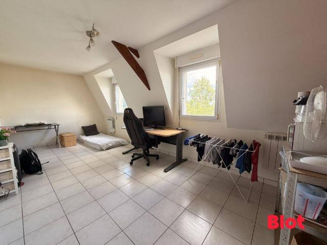 MORDELLES A LOUER Appartement de type 1 coin cuisine am