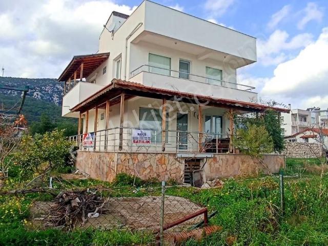 Mordoğanda Deniz Manzarlı Bahçeli Teraslı Müstakil Satılık Villa