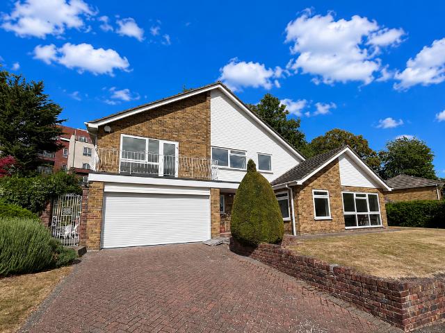 More Close, Purley CR8, 5 bed detached house to rent, £3,250 pcm | PrimeLocation