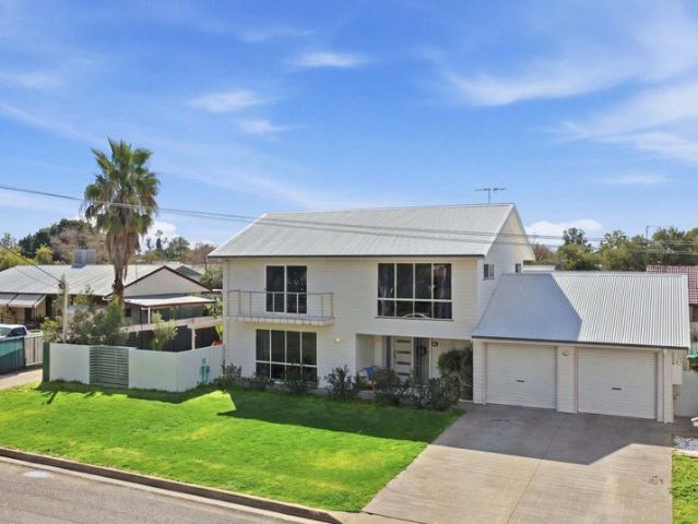 More Lifestyle. Less Maintenance. Just Moments from Narrabri Lake