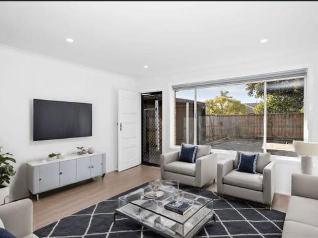 More Like a House Than a Unit – Spacious Two Bedroom Home with Garden & Courtyard