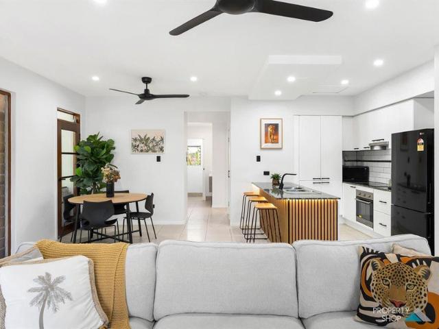MORE THAN JUST A DUPLEX | PRIVATE MINI RETREAT
