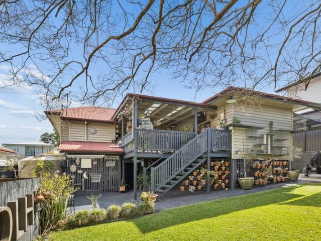 More Than Meets the Eye | Versatile Post War Home on 701m²