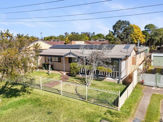 More Than Meets the Eye at this Surprisingly Spacious Family Home