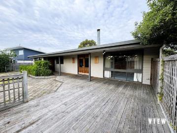 Stieglitz, Break Oday, Tasmania Island