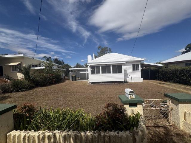 MORE THAN MEETS THE EYE RENOVATED TWO BEDROOM HOUSE!