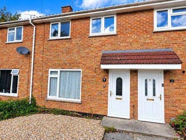 Moredon Road, Swindon, SN25 3 bed terraced house to rent £1,500 pcm £346 pw