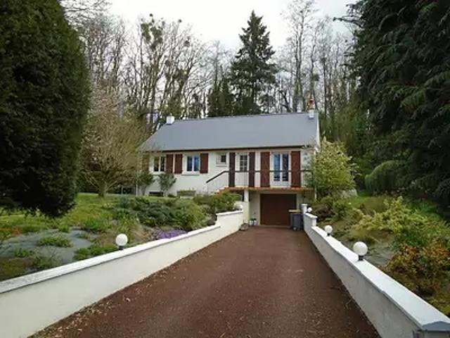 Morée 41160 Achat / Vente maison 5 pièces t5 au dernier étage terrasse