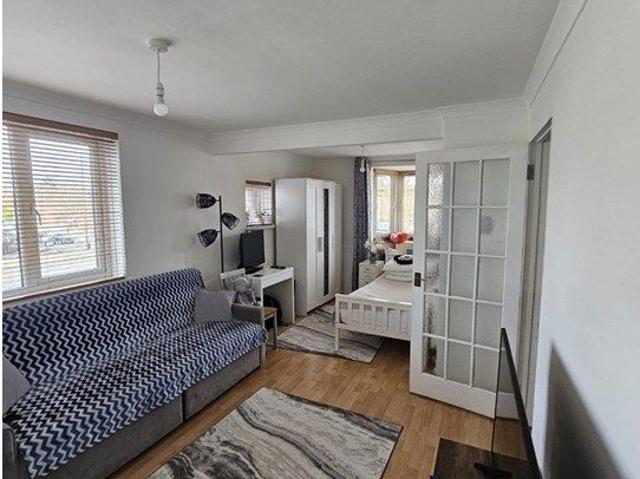 Moree Way, London N18, 2 bed flat to rent, £1,800 pcm | PrimeLocation