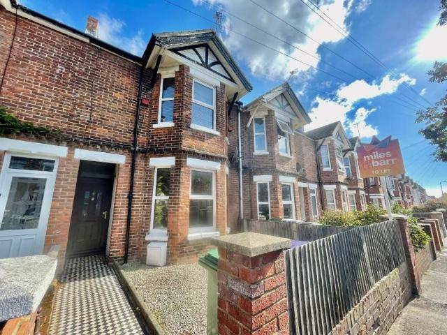 Morehall Avenue, Cheriton, Folkestone, Kent CT19, 3 bed terraced house to rent, £1,400 pcm | PrimeLocation
