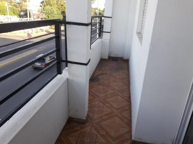 MORENO 456, PLANTA ALTA: HERMOSO AMPLIO